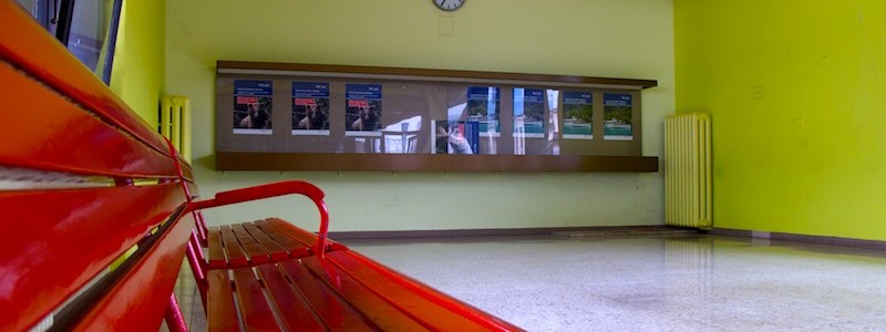 Railway waiting room - Chiasso 2011